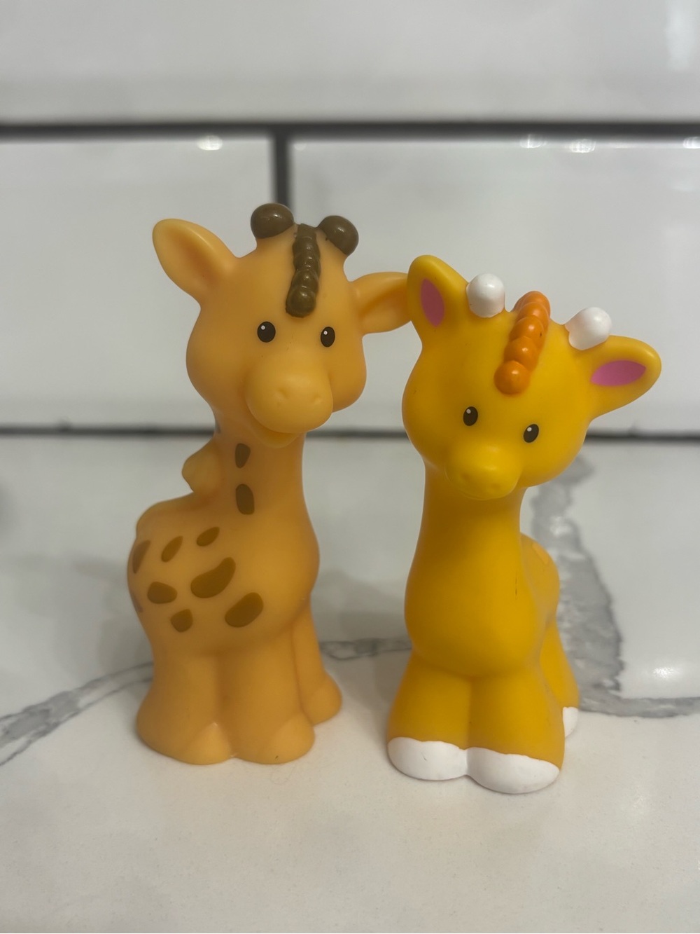 Little People Giraffes